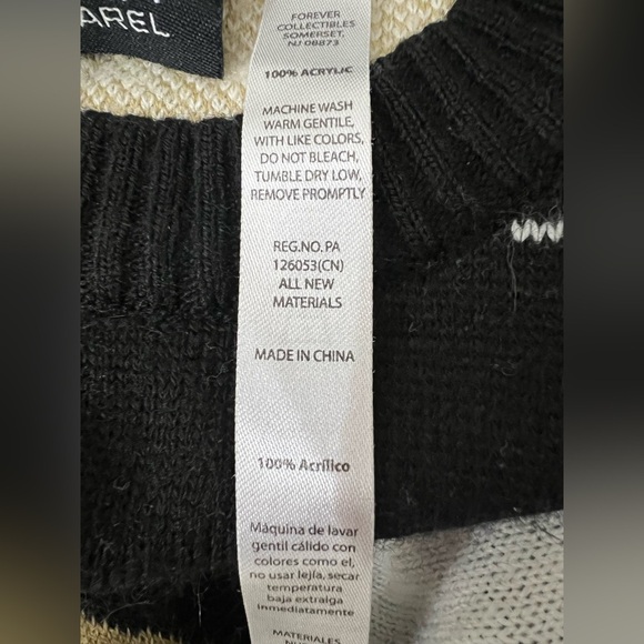 Saints Black and Gold Men's Holiday Christmas Sweater, size XL, GUC, Nola, NFL - Picture 4 of 5